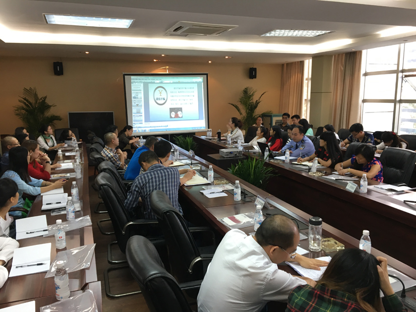 2016年9月29號集團(tuán)組織開展防網(wǎng)絡(luò)通訊詐騙培訓(xùn)1 2016年9月29號集團(tuán)組織開展防網(wǎng)絡(luò)通訊詐騙培訓(xùn)1