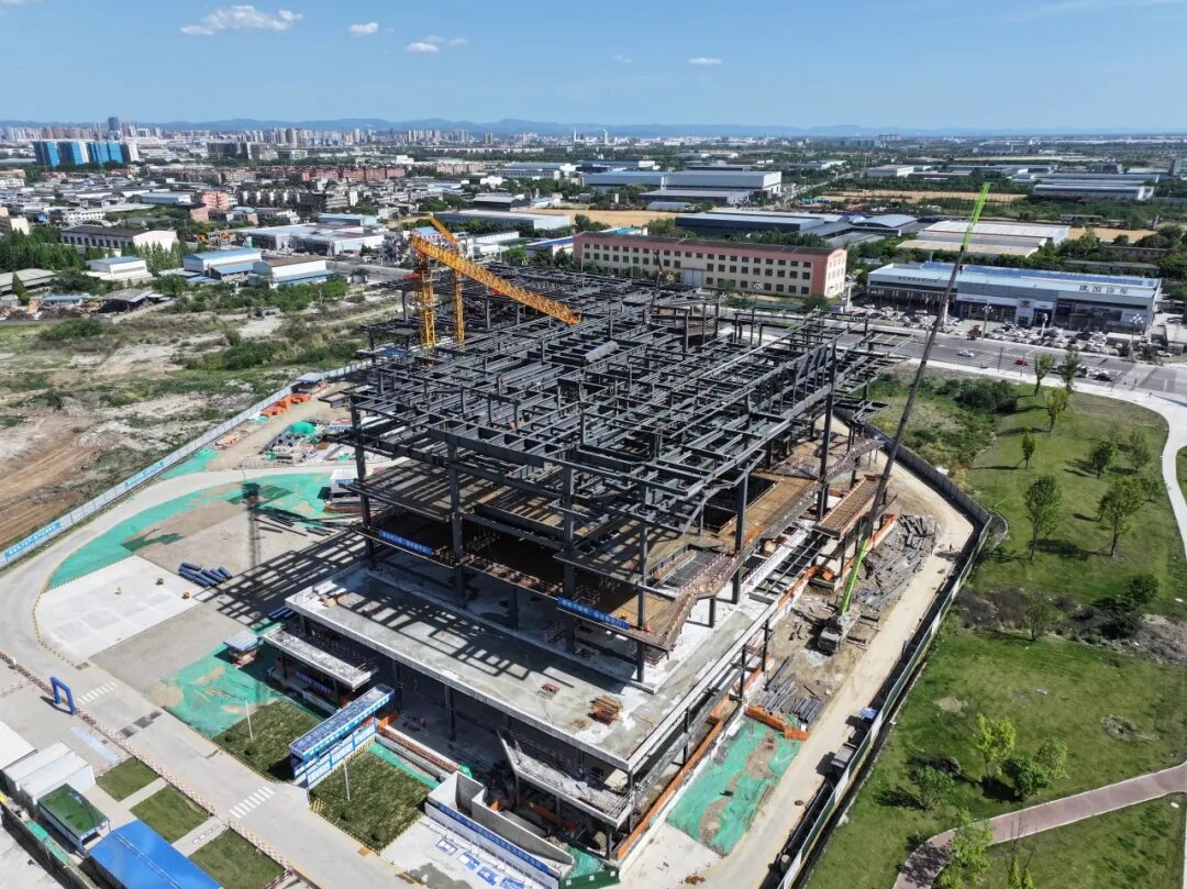 一線傳真│奮斗不止，筑鼎未來——市博物館建設(shè)項(xiàng)目主體結(jié)構(gòu)順利封頂